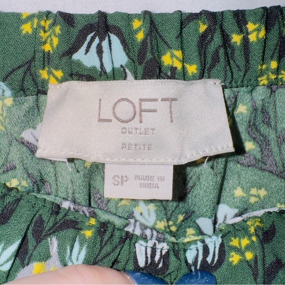 Loft Green Floral Print Elastic Waist High Rise Pull On Knee Length Midi Skirt - Picture 2 of 6